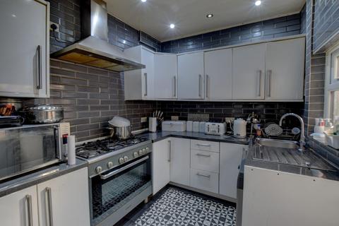 3 bedroom end of terrace house for sale, Murray Street, Burnley