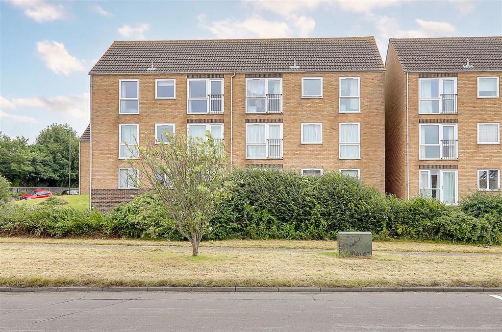 Western Lodge, Cokeham Road Sompting... 1 bed flat for sale £165,000