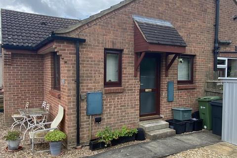 1 bedroom house to rent, Middlecroft Drive, York YO32