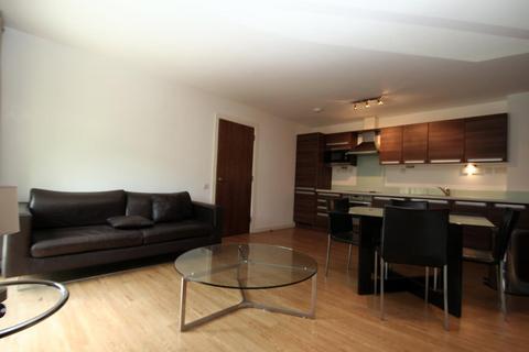 2 bedroom apartment to rent, Arnold Road, London