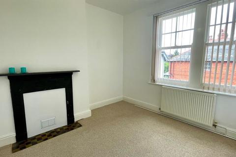 Flat 2, 28 Caroline Road, Llandudno, LL30 2TY