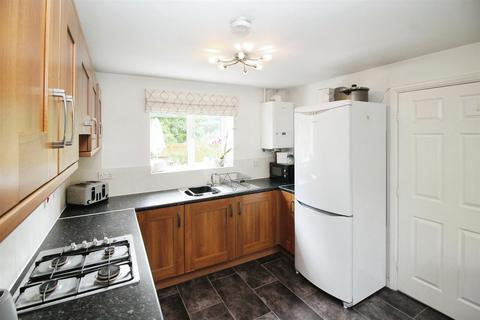 2 Oswin Gardens, Bradford, BD2 1DN
