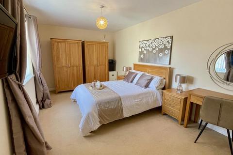 2 bedroom apartment for sale, Carmen Sylva Road, Llandudno