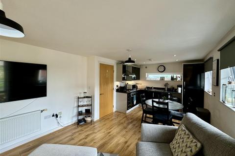 1 bedroom apartment for sale, Allen Close, Swindon SN3