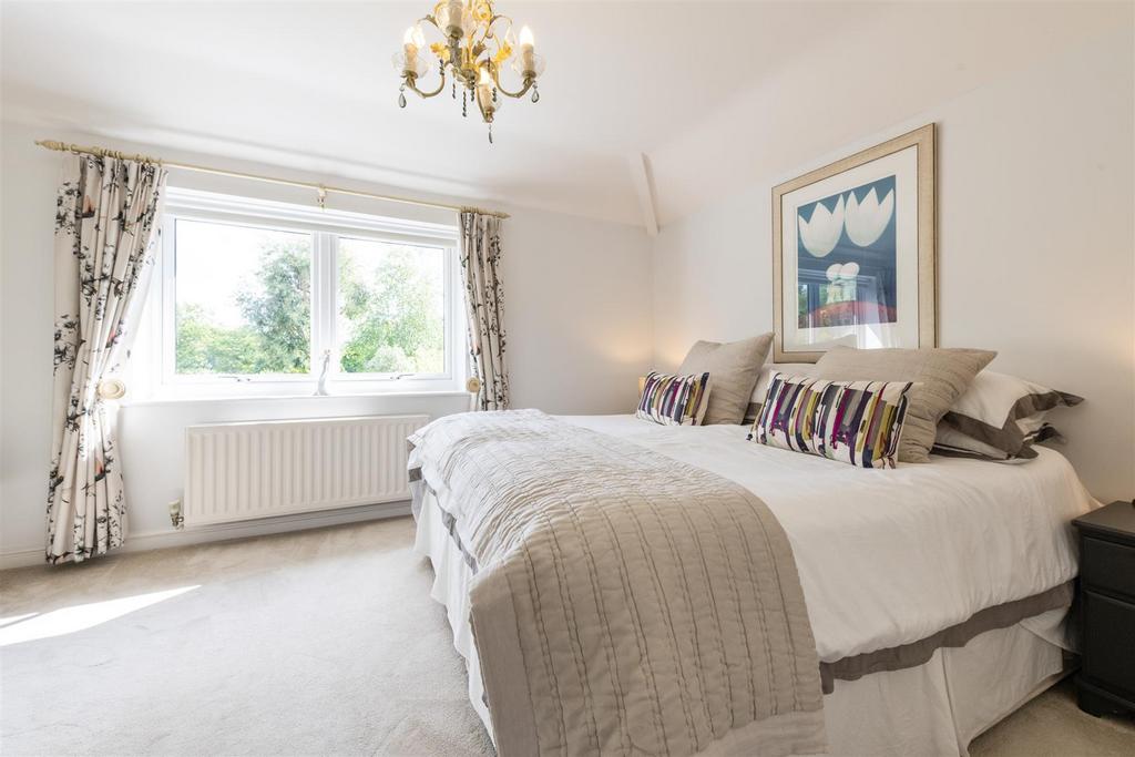 Stoneleigh, Blind Lane, Tanworth in Arden, B94 5 HS