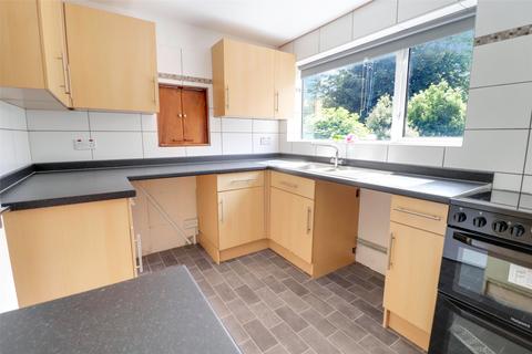 3 bedroom detached house to rent, Yeo Drive, Appledore, Bideford, Devon, EX39