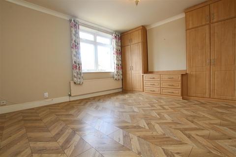 2 bedroom terraced house to rent, Cranbury Road, Eastleigh