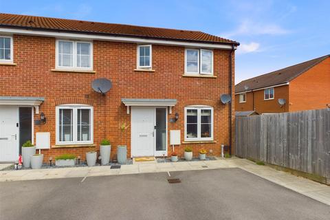 3 bedroom end of terrace house for sale, Babdown Close Kingsway, Quedgeley, Gloucester