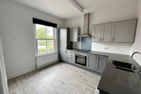 1 bedroom apartment to rent, Hampden Road, Sale