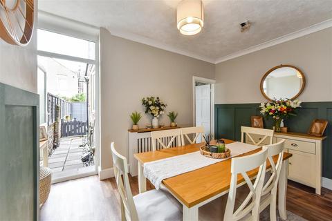 3 bedroom terraced house for sale, Monmouth Road, Portsmouth