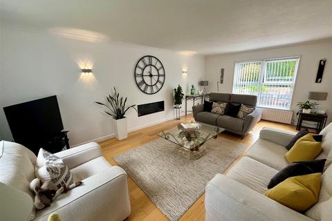 12 Ashlands, Ford, Salisbury, SP4 6DY