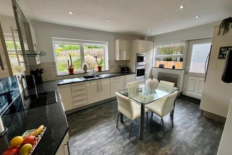12 Ashlands, Ford, Salisbury, SP4 6DY