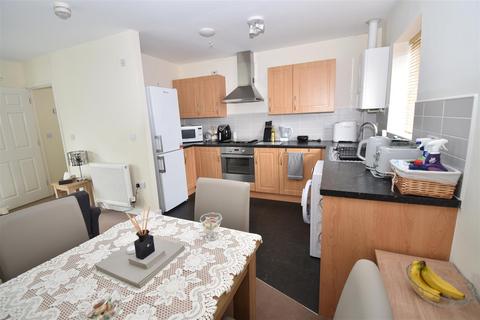 2 bedroom flat for sale, Kittiwake Drive, Portishead