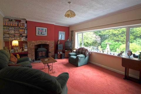 4 bedroom detached bungalow for sale, Felindre, Knighton