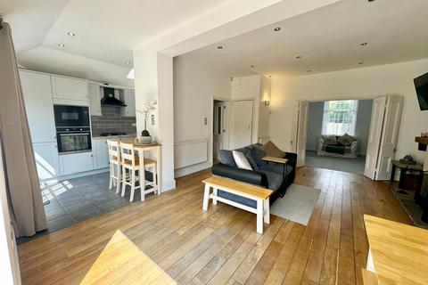 9 Beech Lane, Wilmslow, SK9 5ER