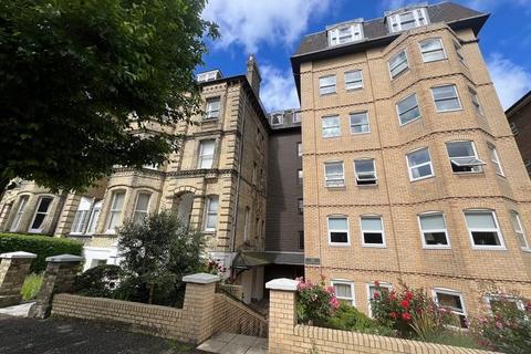 2 bedroom flat to rent, Fourth Avenue, Hove, East Sussex, BN3 2PH