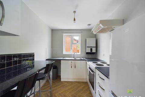 2 bedroom flat for sale, Falcons Way, Shrewsbury