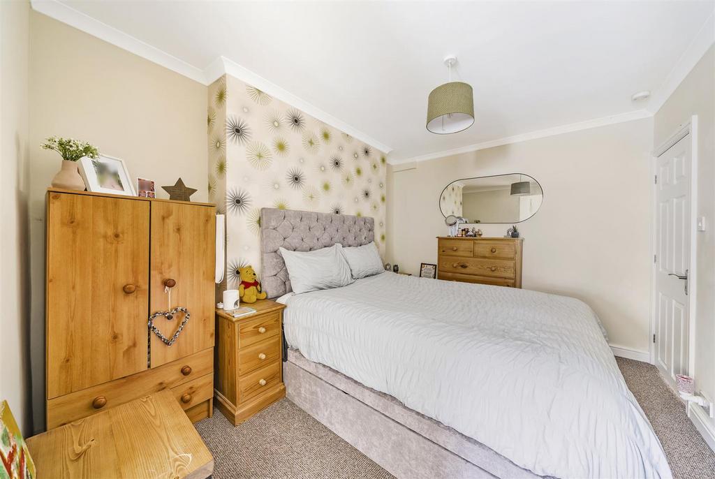 Bedroom 2.jpg