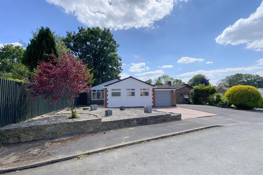 Strathmore Drive, Verwood 3 bed detached bungalow for sale £530,000