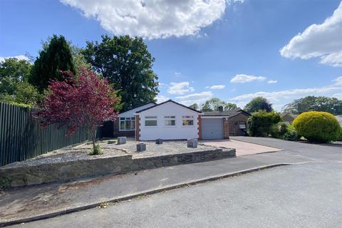 3 bedroom detached bungalow for sale, Strathmore Drive, Verwood