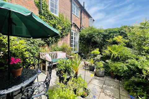 3 bedroom terraced house for sale, Westgate, Southwell