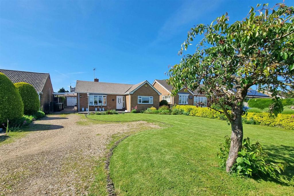 Ryhall Road, Great Casterton, Stamford 3 bed detached bungalow for sale