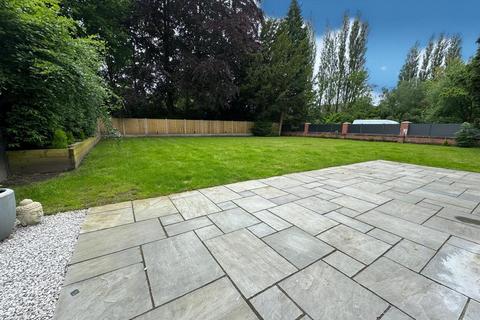 126 Manchester Road, Wilmslow, SK9 2LE