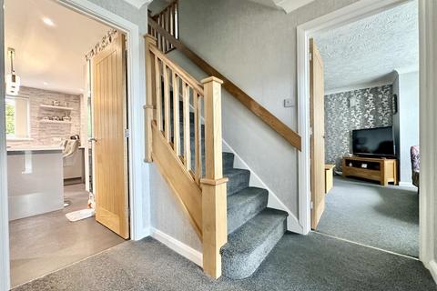 5 Harebell Place, Abbeymead, Gloucester, GL4 4AH