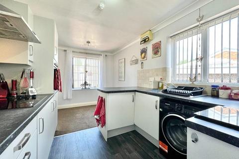 2 bedroom semi-detached bungalow for sale, Helston Crescent, Barnsley