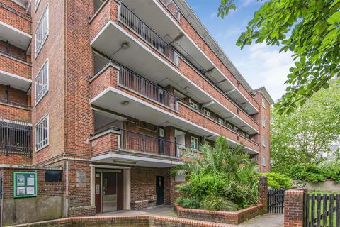 1 bedroom flat for sale, Strasburg Road, London SW11