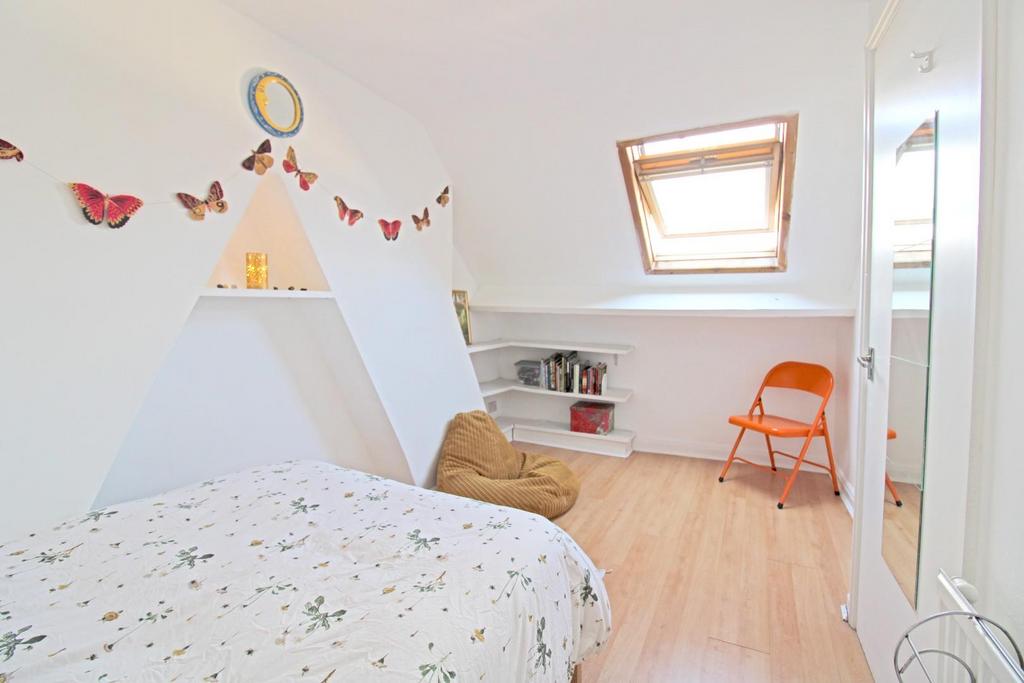 Brighter top bedroom.jpg