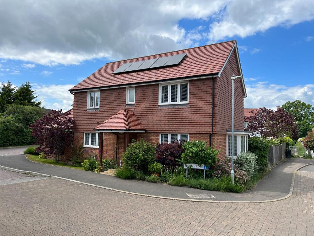 BIDDENDEN 4 bed detached house for sale £525,000