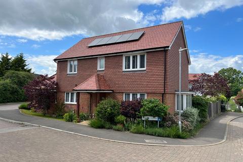 4 bedroom detached house for sale, BIDDENDEN