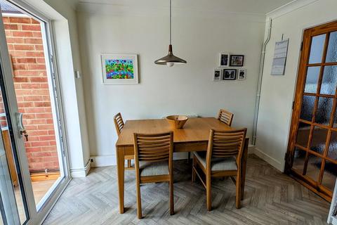 59 Slimbridge Close, Yate, Bristol, BS37 8XZ