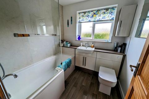 59 Slimbridge Close, Yate, Bristol, BS37 8XZ
