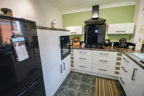 2 bedroom semi-detached house for sale, Hall Meadow Drive, Halfway, Sheffield