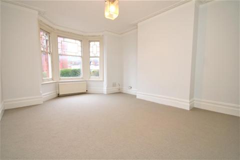 1 bedroom flat for sale, Farnham Road, Guildford