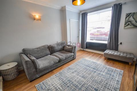 578 Arbourthorne Road, Sheffield, S2 2AT