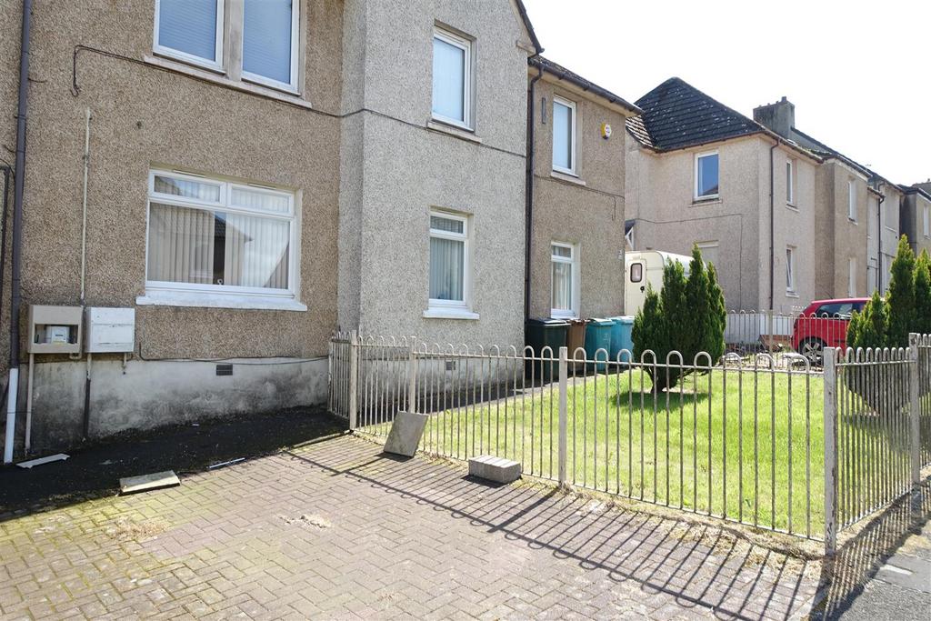 Baird Terrace, Harthill, Shotts 3 bed flat for sale £85,000