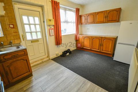 75 Balfour Road, Sheffield, S9 4RX
