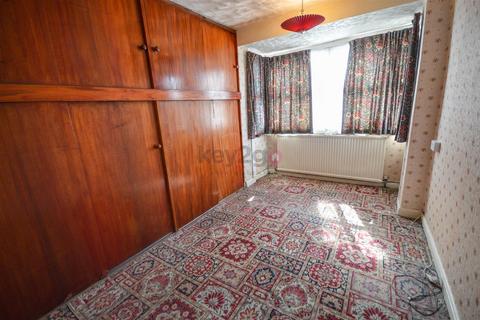 75 Balfour Road, Sheffield, S9 4RX