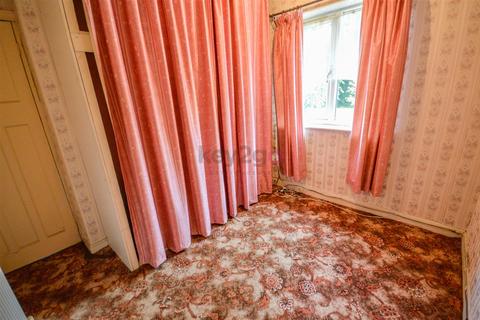 75 Balfour Road, Sheffield, S9 4RX