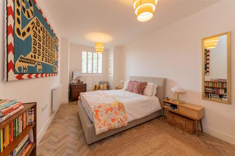 1 bedroom flat for sale, Henry Darlot Drive, Mill Hill, London