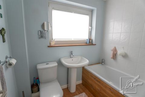 7 Leith Park Road, Gravesend, DA12 1LN