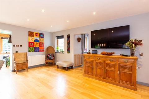 Ambrae Conglass Lane, Tomintoul, Ballindalloch, AB37 9HU