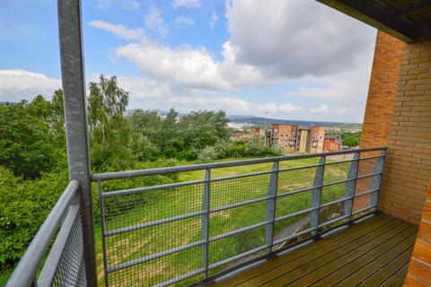 2 bedroom apartment for sale, Kenninghall View, Sheffield