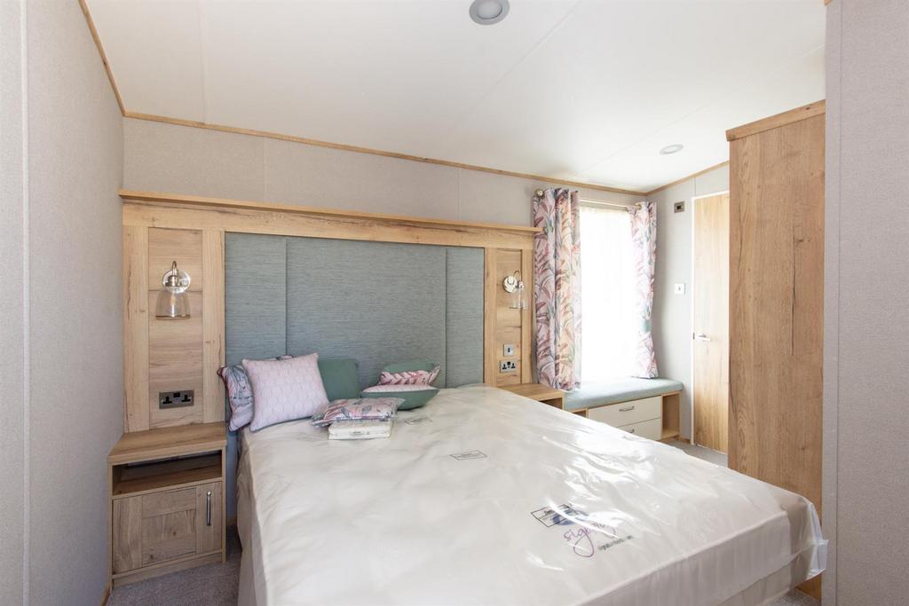 Ambleside premier 40 x 14 2 bed