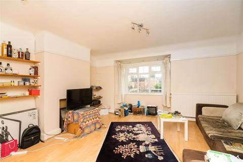 1 bedroom flat for sale, Elm Park Road, Finchley