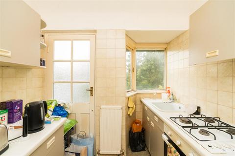 1 bedroom flat for sale, Elm Park Road, Finchley
