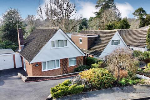 4 bedroom chalet for sale, Fern Close, Camberley GU16